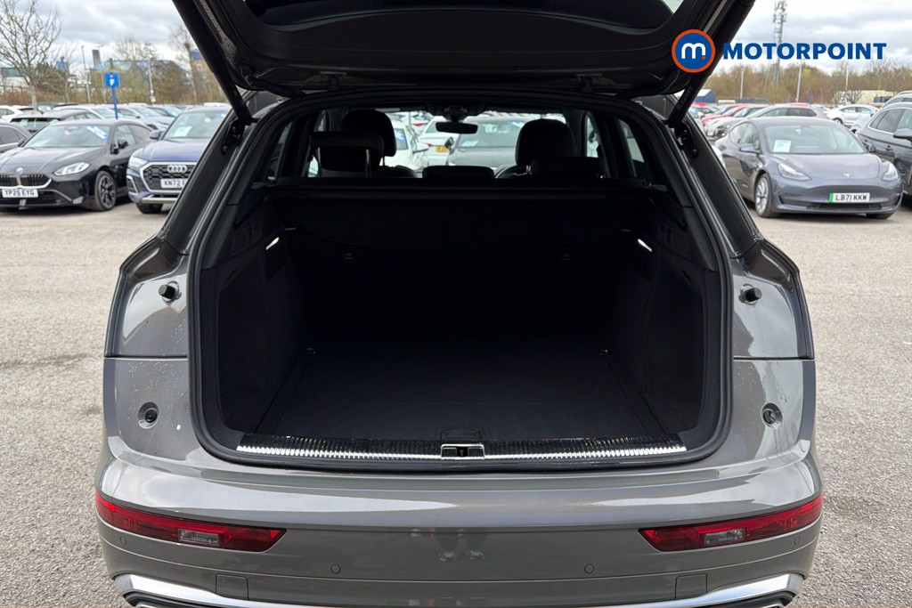 Audi Q5 S Line Automatic Petrol SUV - Stock Number (1621582) - 33rd supplementary image