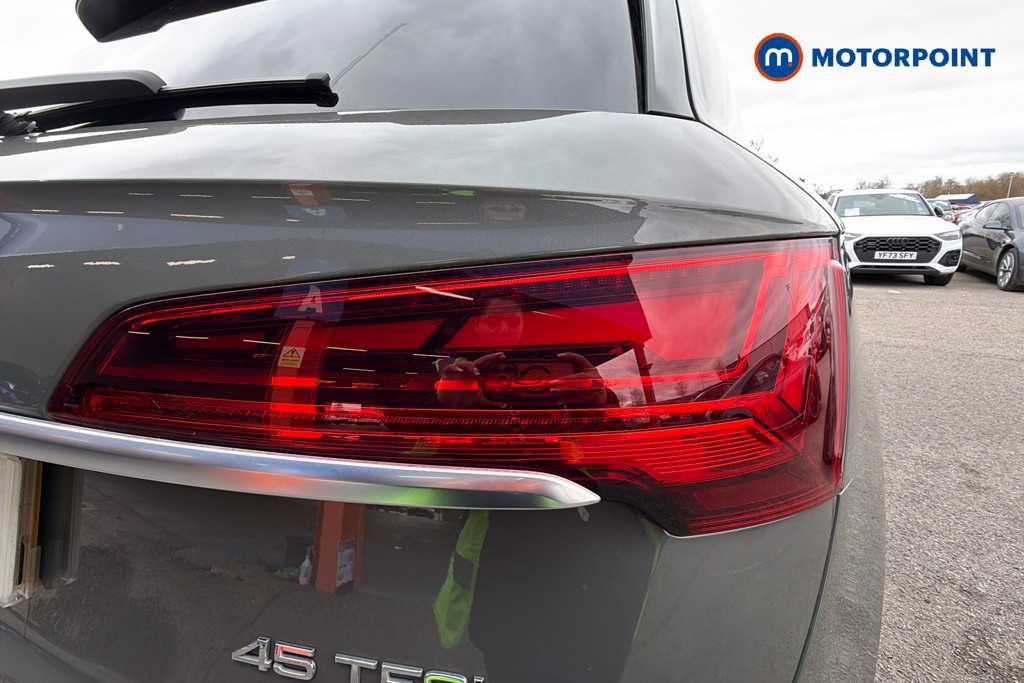 Audi Q5 S Line Automatic Petrol SUV - Stock Number (1621582) - 38th supplementary image