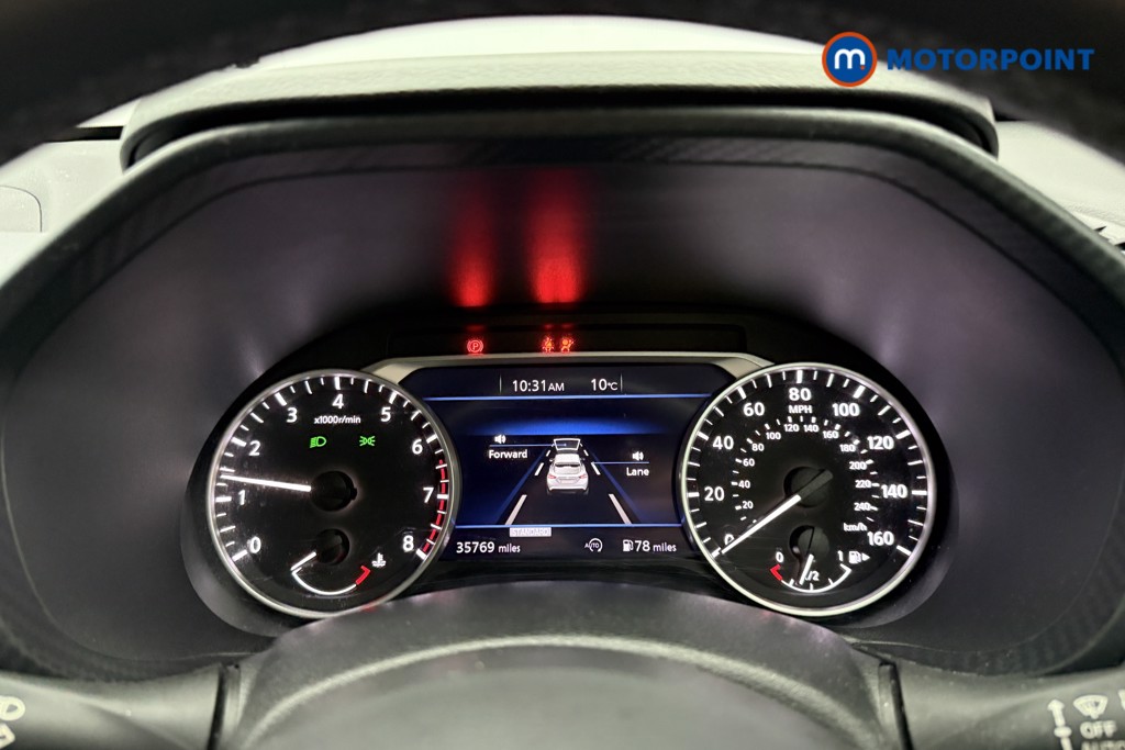 Nissan Juke N-Connecta Manual Petrol SUV - Stock Number (1621860) - 9th supplementary image