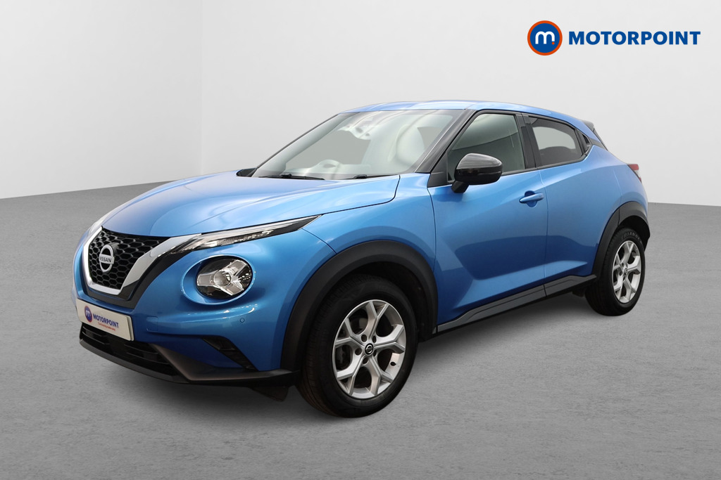 Nissan Juke N-Connecta Manual Petrol SUV - Stock Number (1621860) - Passenger side front corner