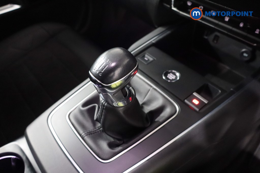 Citroen C5 Aircross Shine Manual Petrol SUV - Stock Number (1621911) - 18th supplementary image