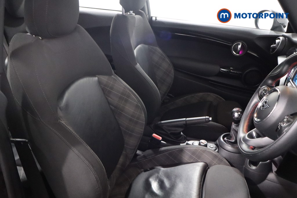 Mini Hatchback Cooper Sport Manual Petrol Hatchback - Stock Number (1621950) - 23rd supplementary image