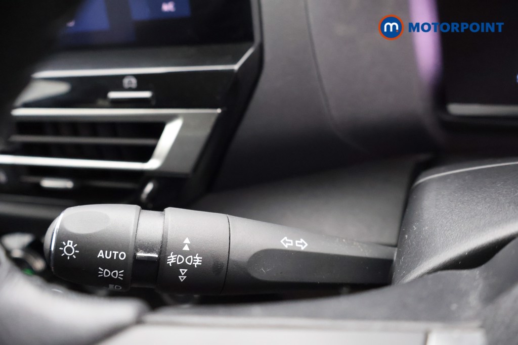 Citroen C4 Shine Plus Automatic Electric Hatchback - Stock Number (1621988) - 5th supplementary image