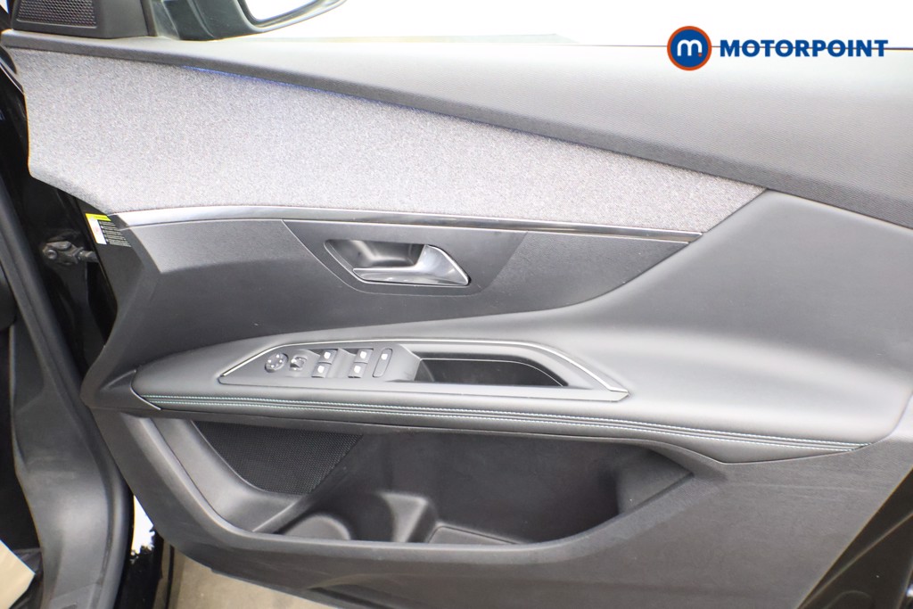 Peugeot 3008 Allure Premium Automatic Petrol Plug-In Hybrid SUV - Stock Number (1622524) - 9th supplementary image