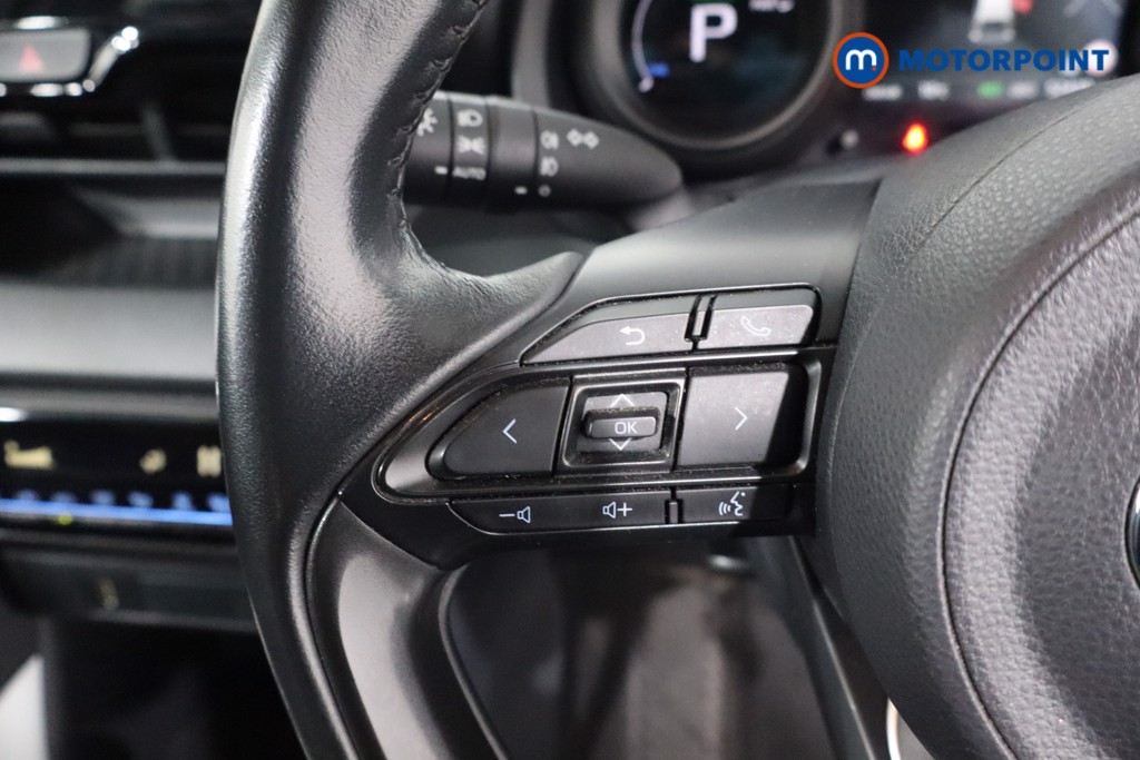 Toyota Yaris Design Automatic Petrol-Electric Hybrid Hatchback - Stock Number (1622531) - 7th supplementary image