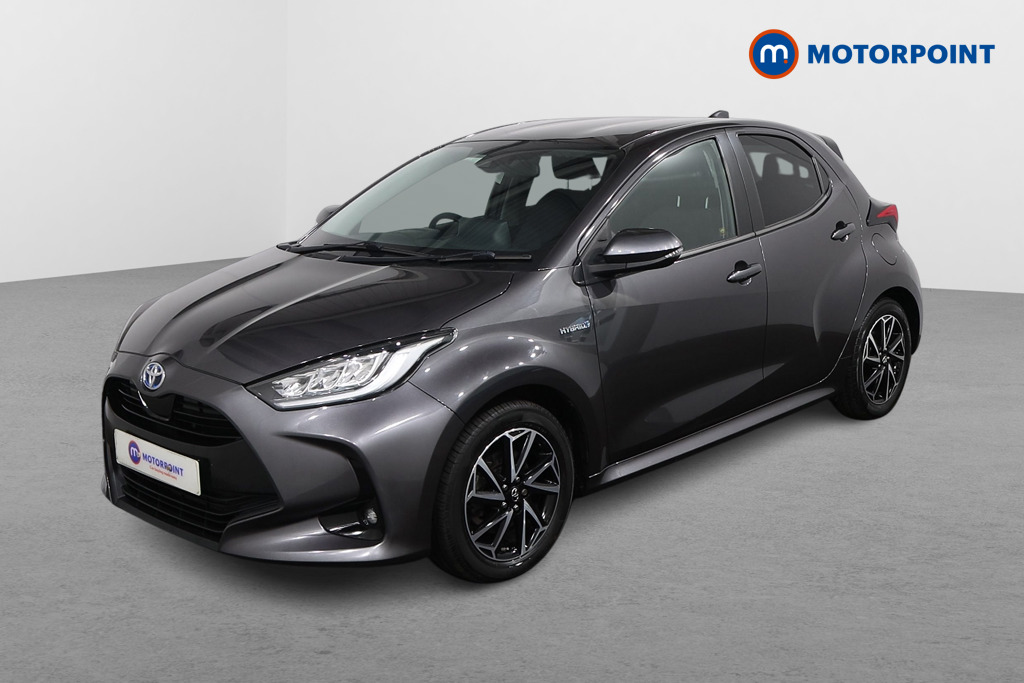 Toyota Yaris Design Automatic Petrol-Electric Hybrid Hatchback - Stock Number (1622531) - Passenger side front corner