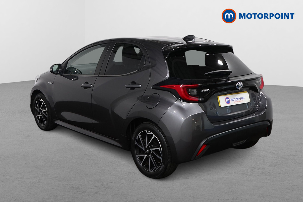 Toyota Yaris Design Automatic Petrol-Electric Hybrid Hatchback - Stock Number (1622531) - Passenger side rear corner