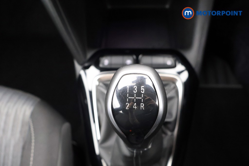 Vauxhall Corsa Se Edition Manual Petrol Hatchback - Stock Number (1622537) - 7th supplementary image