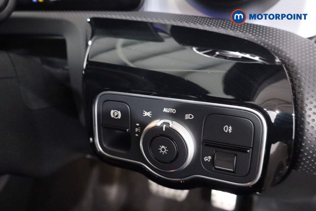 Mercedes-Benz A Class Amg Line Automatic Petrol Hatchback - Stock Number (1622632) - 16th supplementary image