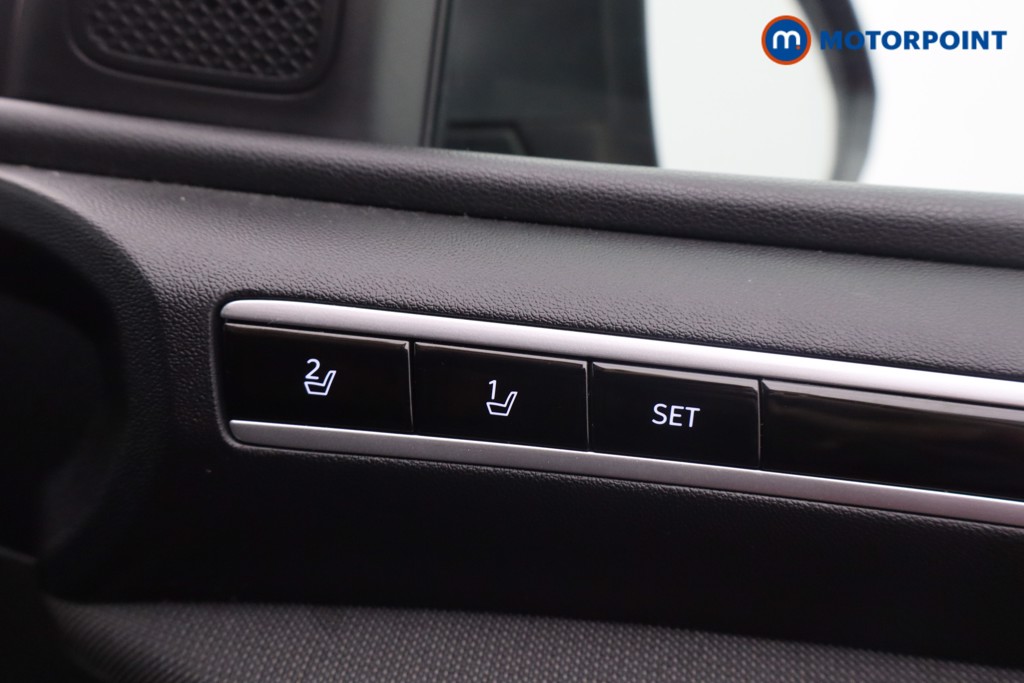 Hyundai Tucson Ultimate Manual Petrol SUV - Stock Number (1622722) - 10th supplementary image