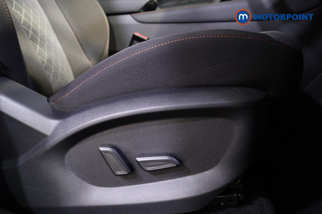 Mg Motor Uk HS SE Automatic Petrol-Electric Hybrid SUV - Stock Number (1622961) - 14th supplementary image