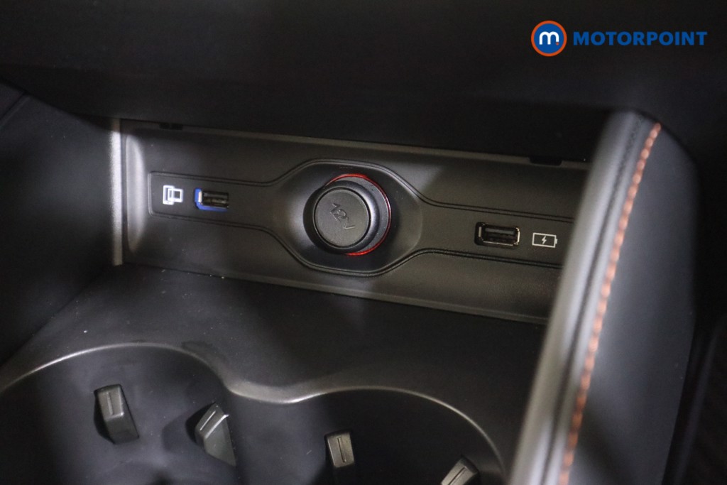 Mg Motor Uk HS SE Automatic Petrol-Electric Hybrid SUV - Stock Number (1623064) - 9th supplementary image