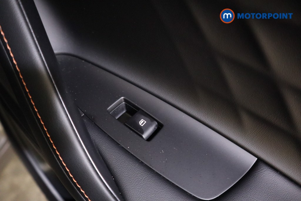 Mg Motor Uk HS SE Automatic Petrol-Electric Hybrid SUV - Stock Number (1623064) - 21st supplementary image