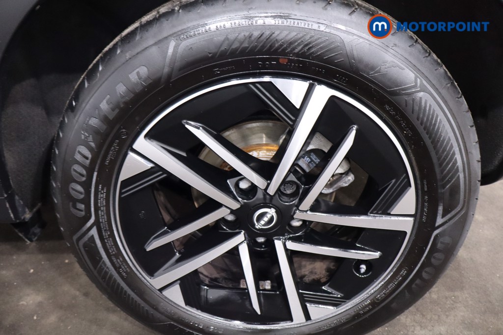 Nissan Juke N-Connecta Automatic Petrol-Electric Hybrid SUV - Stock Number (1623144) - 12th supplementary image