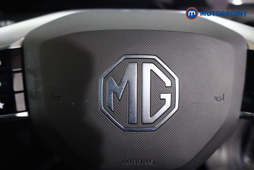 Mg Motor Uk HS Trophy Automatic Petrol Plug-In Hybrid SUV - Stock Number (1623226) - 13th supplementary image
