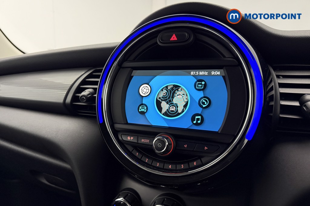 Mini Hatchback Cooper Classic Manual Petrol Hatchback - Stock Number (1623260) - 8th supplementary image