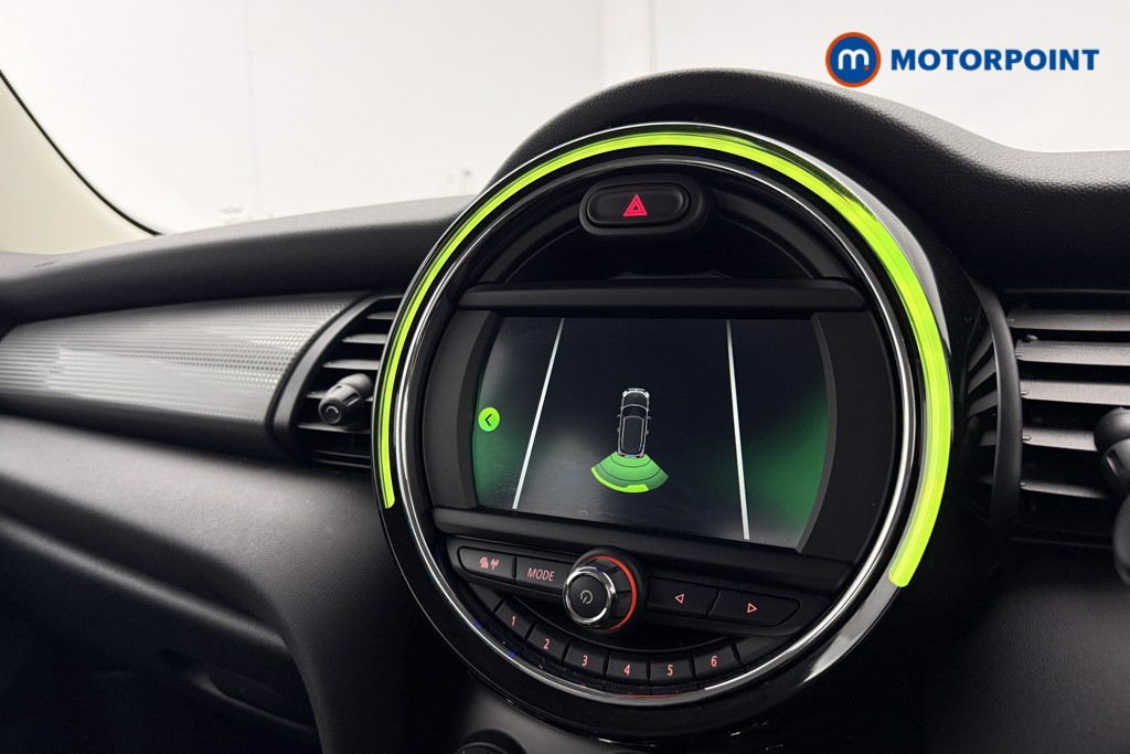 Mini Hatchback Cooper Classic Manual Petrol Hatchback - Stock Number (1623260) - 9th supplementary image