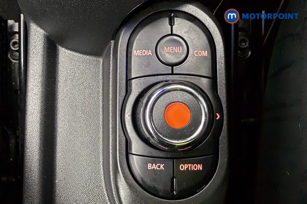 Mini Hatchback Cooper Classic Manual Petrol Hatchback - Stock Number (1623260) - 13th supplementary image