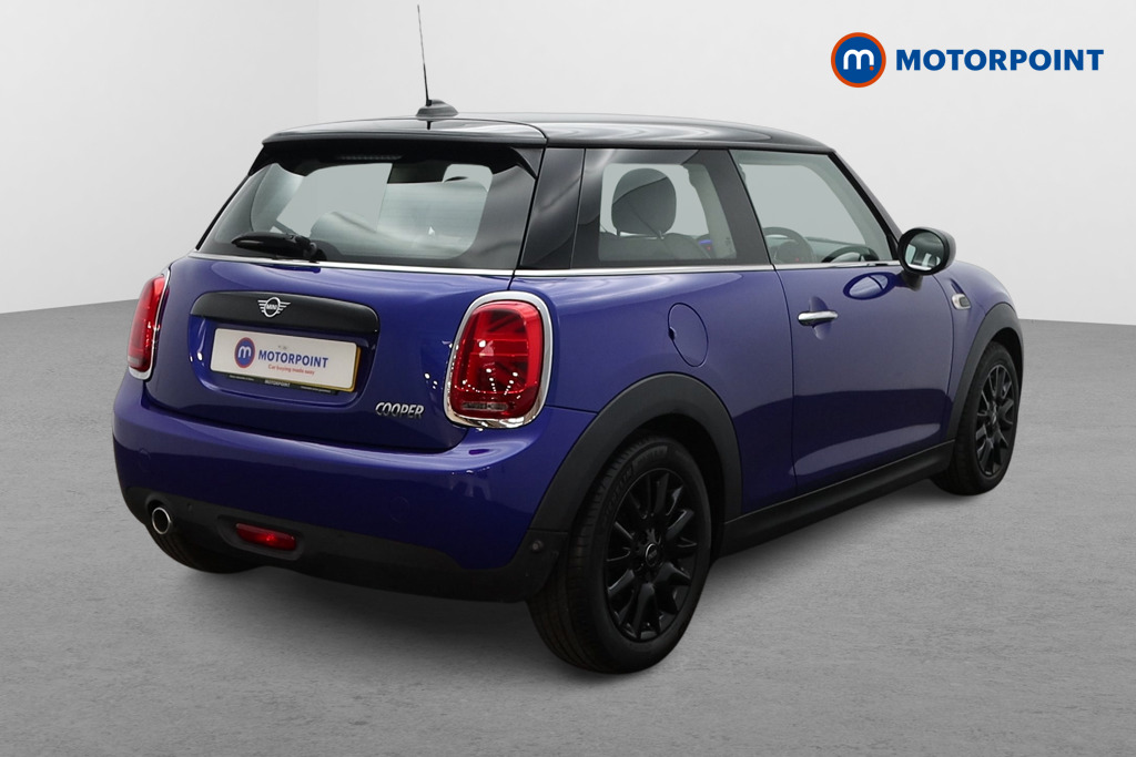 Mini Hatchback Cooper Classic Manual Petrol Hatchback - Stock Number (1623260) - Drivers side rear corner