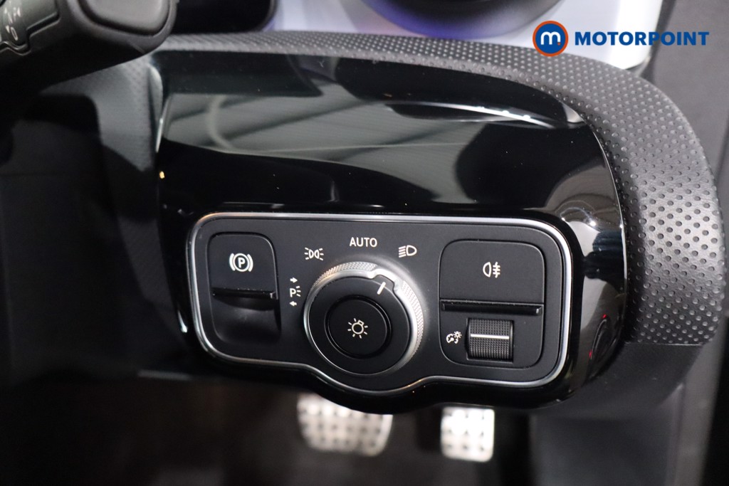 Mercedes-Benz CLA Amg Line Automatic Petrol Estate - Stock Number (1623711) - 17th supplementary image