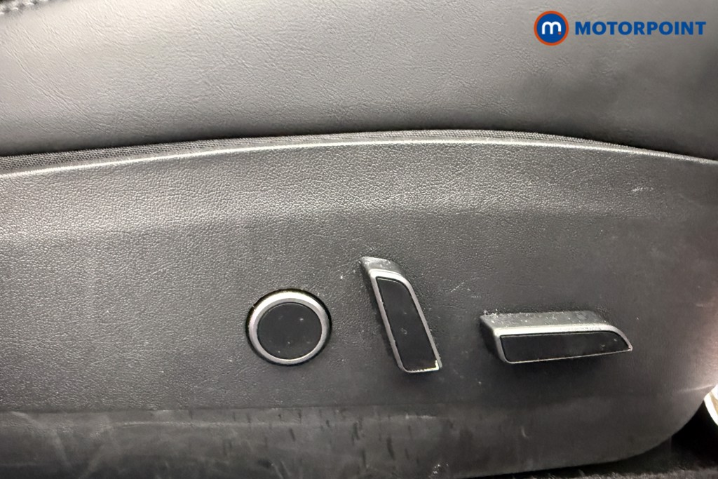 Tesla Model 3 Performance Automatic Electric Saloon - Stock Number (1623733) - 11th supplementary image