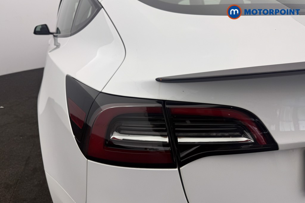 Tesla Model 3 Performance Automatic Electric Saloon - Stock Number (1623733) - 18th supplementary image