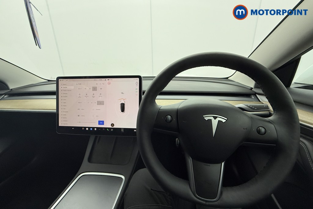 Tesla Model 3 Performance Automatic Electric Saloon - Stock Number (1623733) - 1st supplementary image