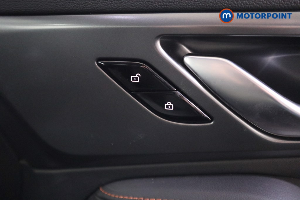 Mg Motor Uk HS SE Automatic Petrol SUV - Stock Number (1624125) - 13th supplementary image