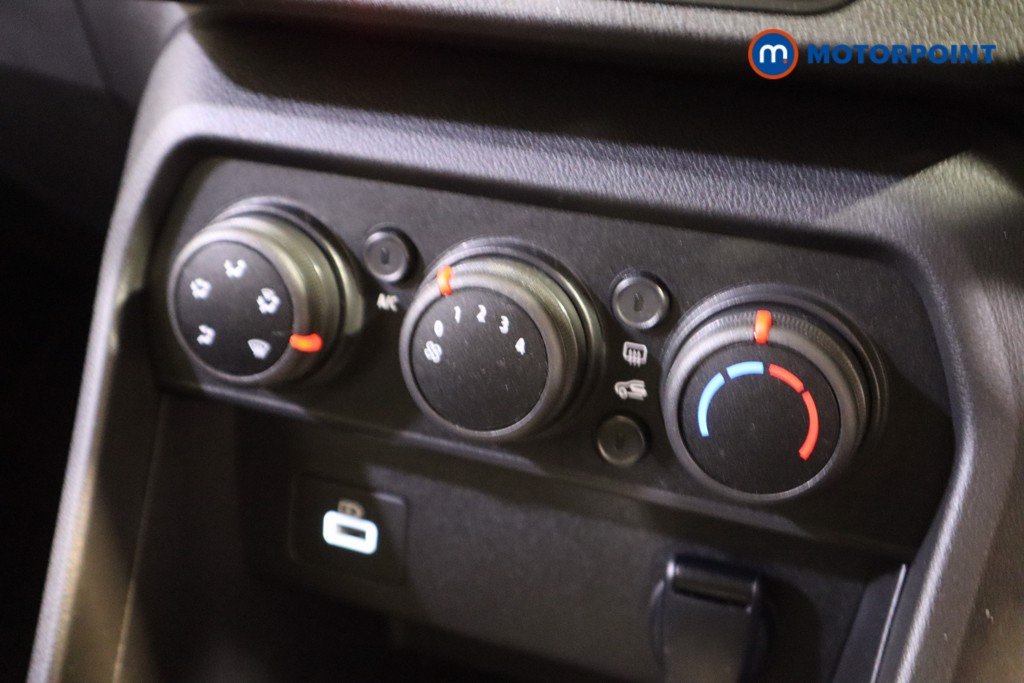 Dacia Sandero Comfort Manual Petrol Hatchback - Stock Number (1624468) - 18th supplementary image
