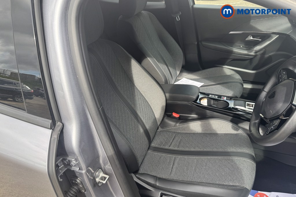 Peugeot 2008 Allure Automatic Petrol SUV - Stock Number (1606965) - 6th supplementary image