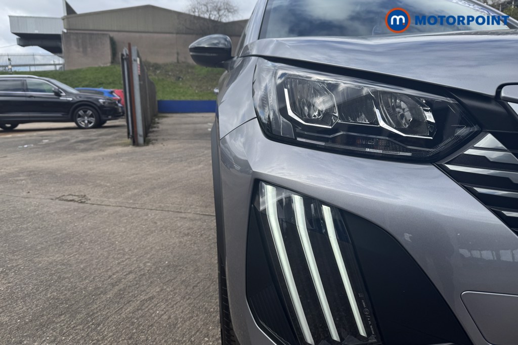 Peugeot 2008 Allure Automatic Petrol SUV - Stock Number (1606965) - 25th supplementary image