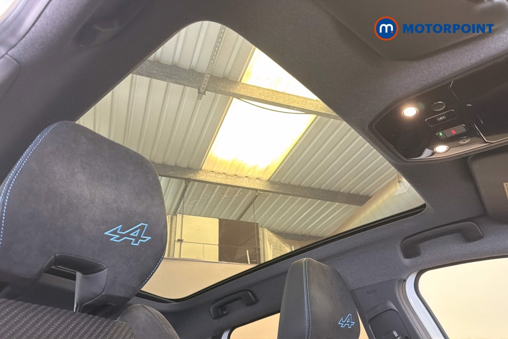 Renault Austral Iconic Esprit Alpine Automatic Petrol-Electric Hybrid SUV - Stock Number (1607282) - 32nd supplementary image