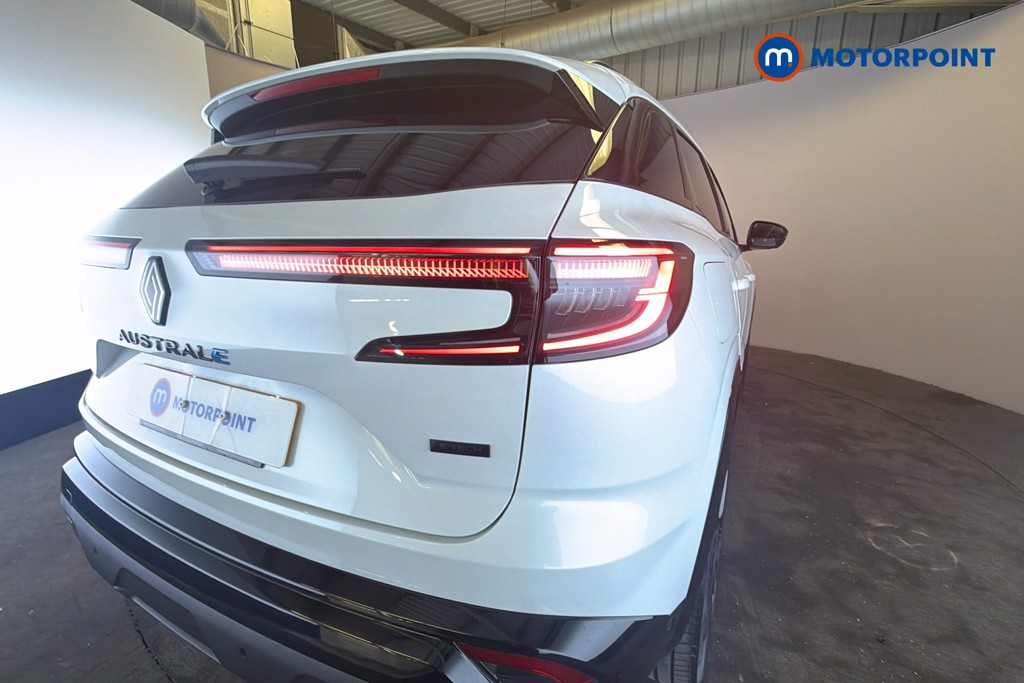 Renault Austral Iconic Esprit Alpine Automatic Petrol-Electric Hybrid SUV - Stock Number (1607282) - 38th supplementary image