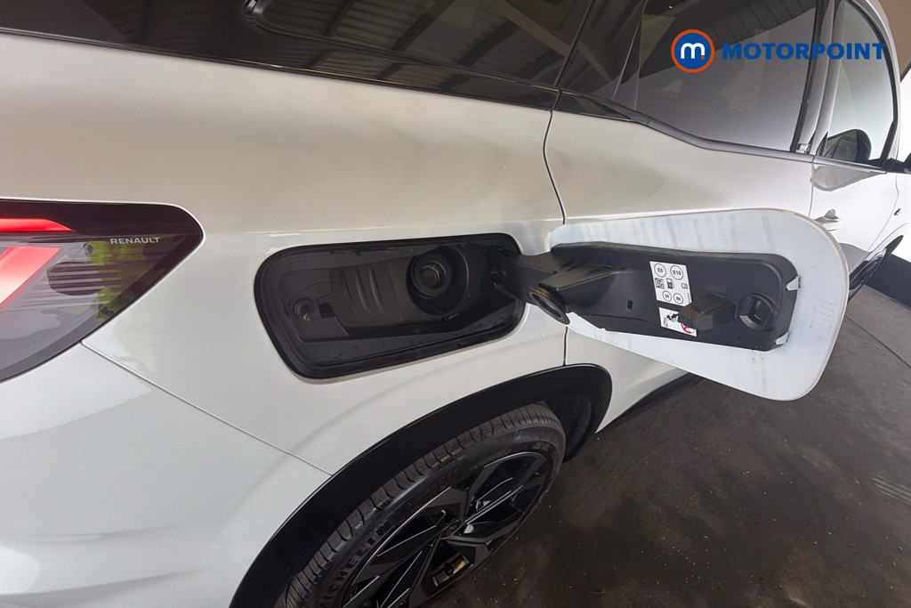Renault Austral Iconic Esprit Alpine Automatic Petrol-Electric Hybrid SUV - Stock Number (1607282) - 41st supplementary image