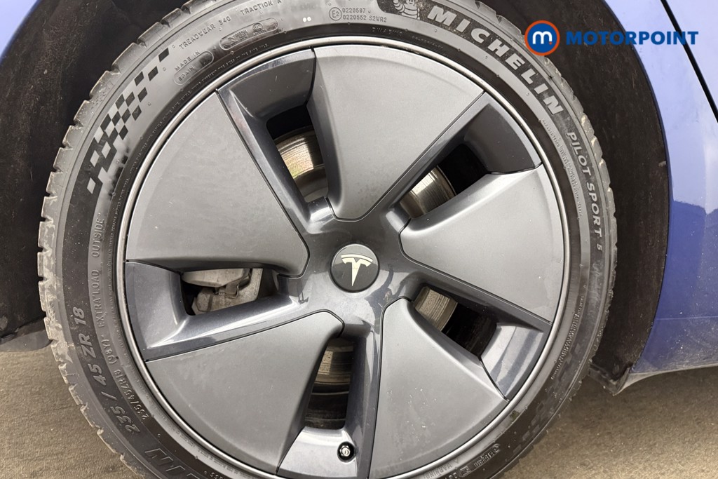 Tesla Model 3 Long Range Automatic Electric Saloon - Stock Number (1610286) - 9th supplementary image