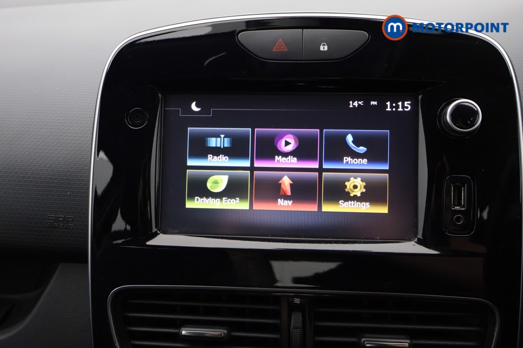 Renault Clio Dynamique S Nav Manual Petrol Hatchback - Stock Number (1610980) - 5th supplementary image
