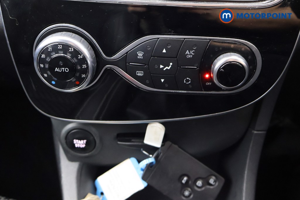 Renault Clio Dynamique S Nav Manual Petrol Hatchback - Stock Number (1610980) - 6th supplementary image