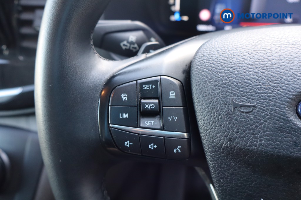 Ford Transit Limited Automatic Diesel Medium Roof Van - Stock Number (1611445) - 4th supplementary image