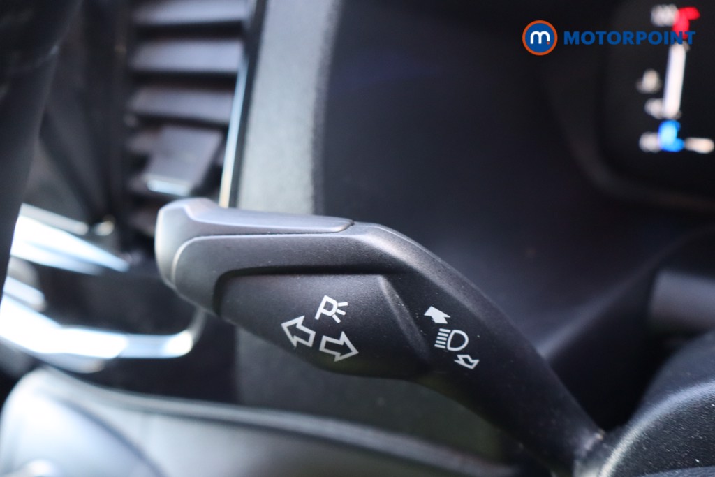 Ford Transit Limited Automatic Diesel Medium Roof Van - Stock Number (1611445) - 12th supplementary image