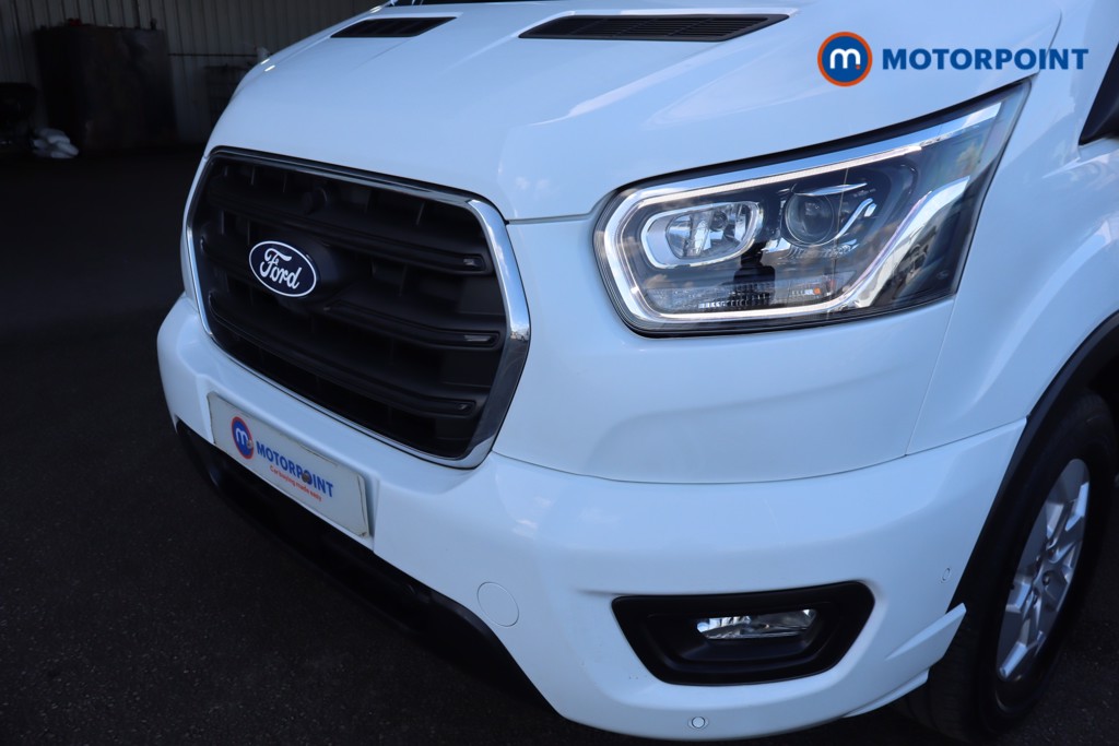 Ford Transit Limited Automatic Diesel Medium Roof Van - Stock Number (1611445) - 25th supplementary image