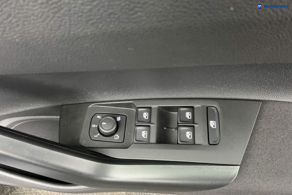 Volkswagen Polo Life Manual Petrol Hatchback - Stock Number (1611708) - 25th supplementary image