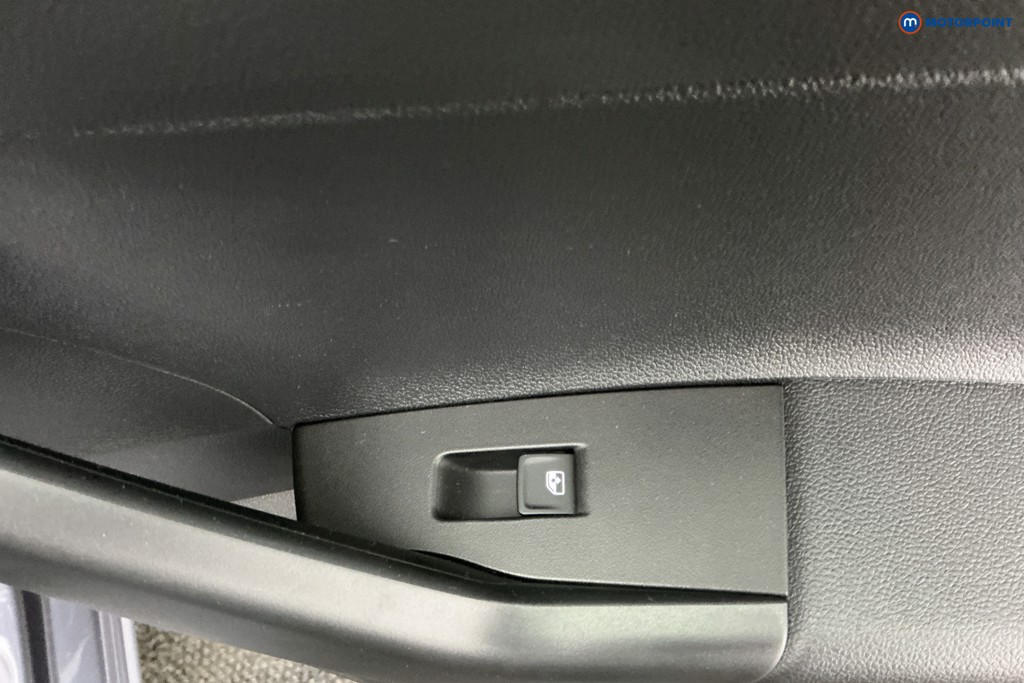 Volkswagen Polo Life Manual Petrol Hatchback - Stock Number (1611708) - 28th supplementary image