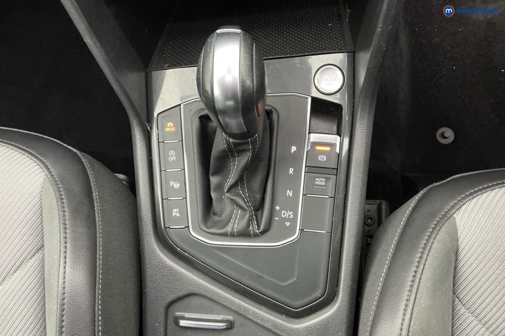 Volkswagen Tiguan R-Line Tech Automatic Petrol SUV - Stock Number (1612136) - 21st supplementary image