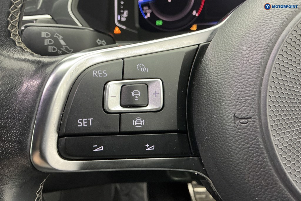 Volkswagen Tiguan R-Line Tech Automatic Petrol SUV - Stock Number (1612136) - 24th supplementary image