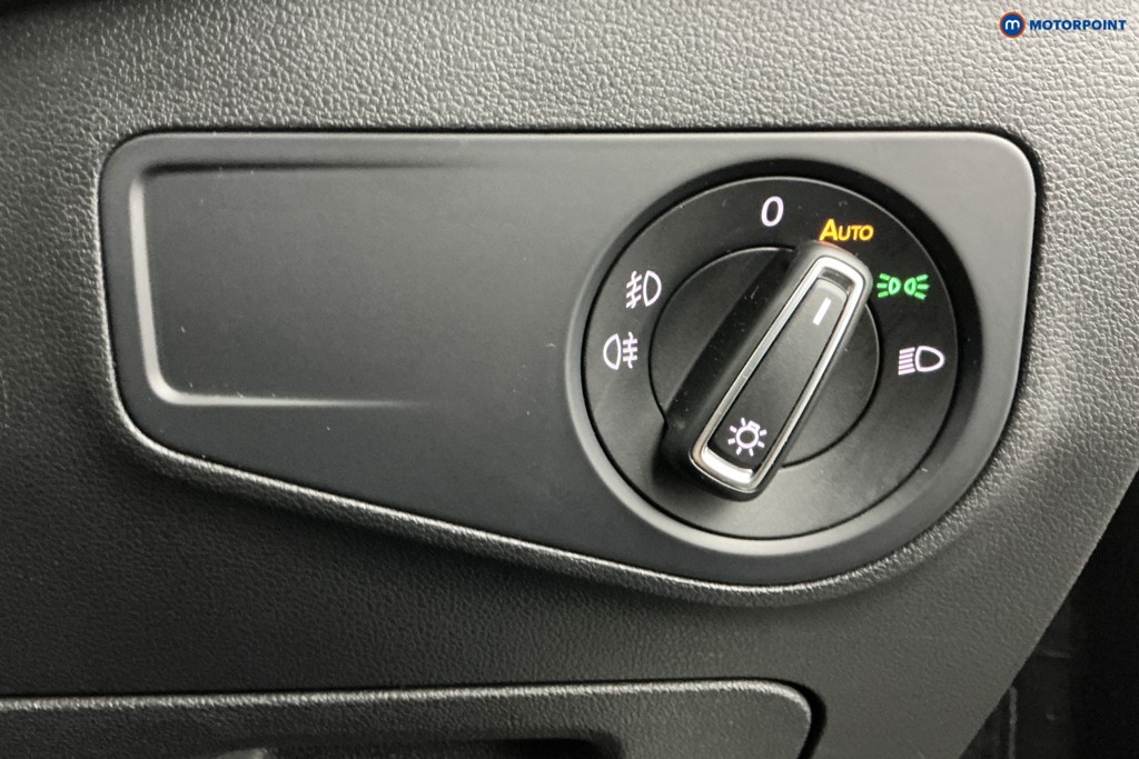 Volkswagen Tiguan R-Line Tech Automatic Petrol SUV - Stock Number (1612136) - 26th supplementary image