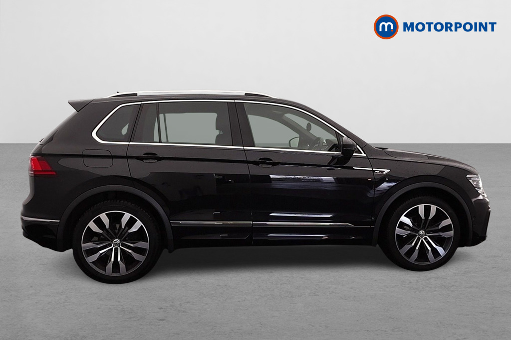Volkswagen Tiguan R-Line Tech Automatic Petrol SUV - Stock Number (1612136) - Drivers side