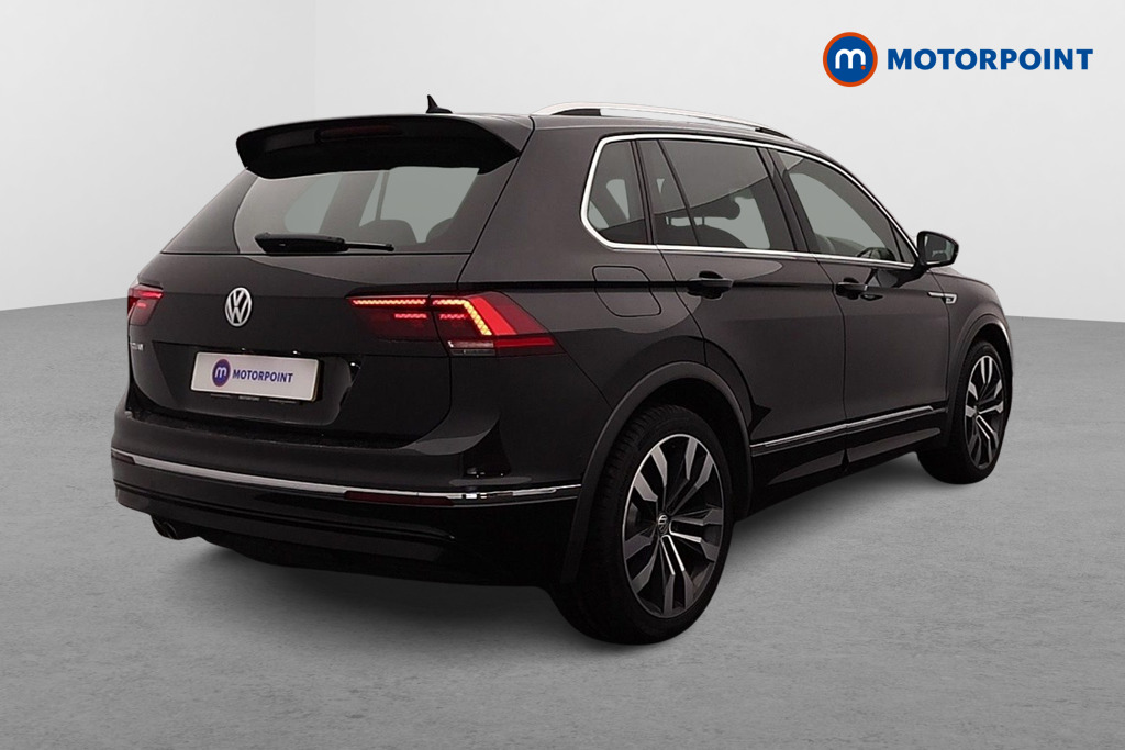 Volkswagen Tiguan R-Line Tech Automatic Petrol SUV - Stock Number (1612136) - Drivers side rear corner