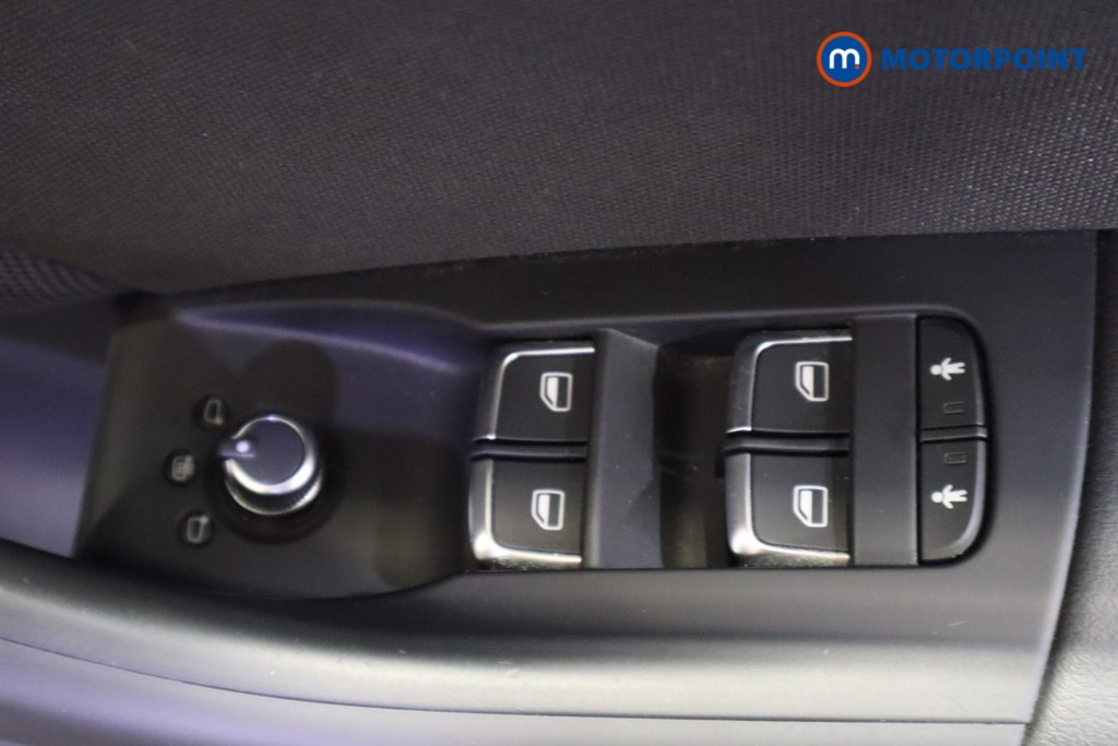 Audi Q3 Sport Manual Petrol SUV - Stock Number (1612464) - 16th supplementary image