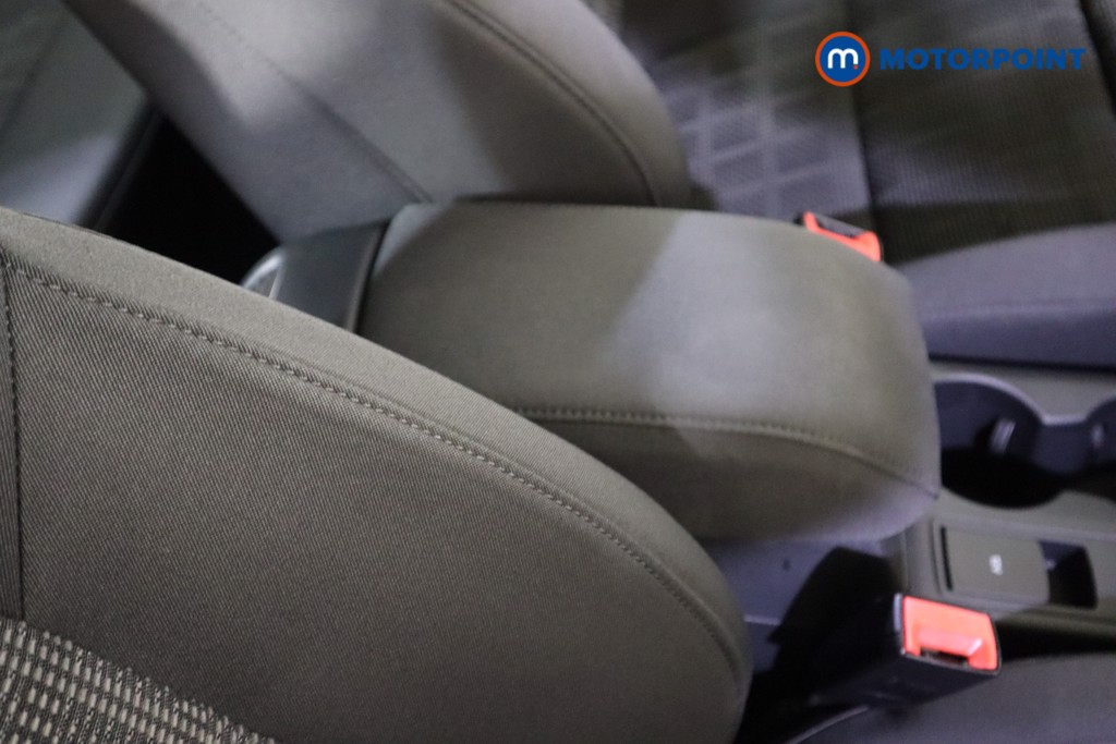 Audi Q3 Sport Manual Petrol SUV - Stock Number (1612464) - 27th supplementary image