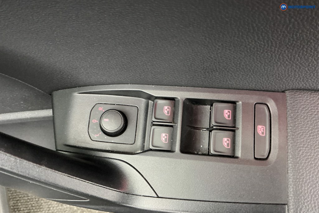 Seat Arona Fr Edition Automatic Petrol SUV - Stock Number (1613048) - 26th supplementary image